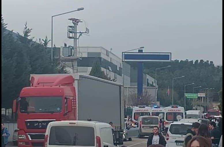 Balıkesir OSB'de Amonyak Gazı Sızıntısı: 10 İşçi Hastaneye Kaldırıldı