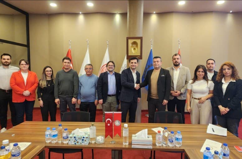 Anadolu Etap İçecek ve Tekgıda-İş'ten Çalışanlar İçin Müjdeli Haber: TİS İmzası İçin Mutabakat Sağlandı!