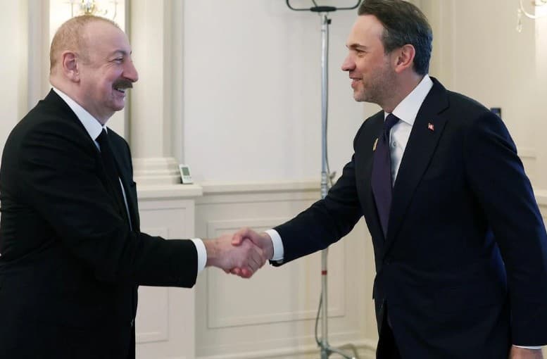 Bakan Bayraktar Bakü'de: Aliyev ile Enerji Ortaklığını Derinleştirdi