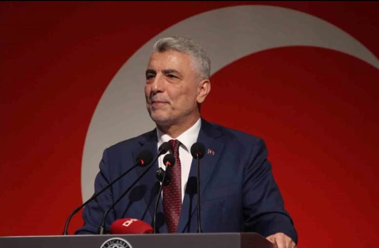 Bakan Bolat'tan İhracat Müjdesi: Mart Ayında Üç Ayrı Tarihi Rekor Kırıldı