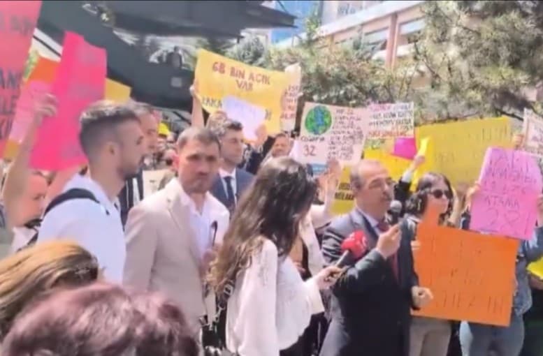 Birleşik Kamu-İş Genel Başkanı Orhan Yıldırım’dan Ek Kontenjan Talebi İçin Basın Açıklaması