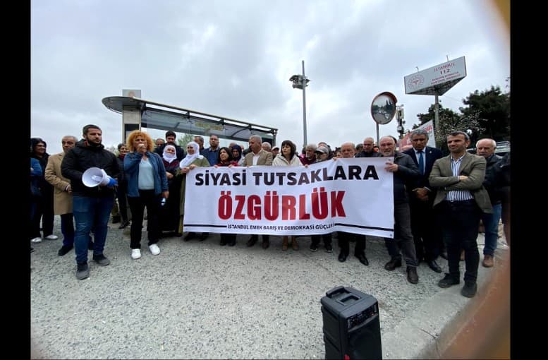 KESK Eş Genel Başkanı Ayfer Koçak’tan “Siyasi Tutsaklara Özgürlük” Çağrısı