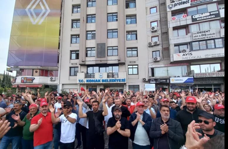Konak Belediyesi İşçileri Grevde: “Hakkımızı Alana Kadar Alanlardayız”