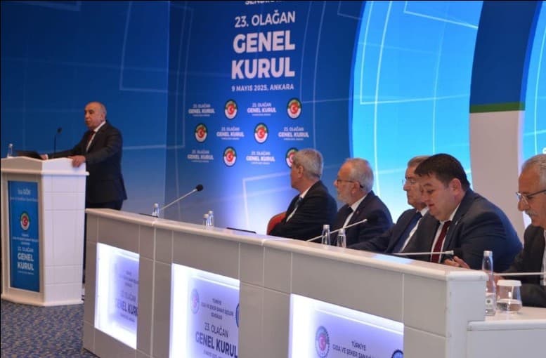 Hakan Yeşil Şeker-İş Kongresinde Divanda Yer Aldı