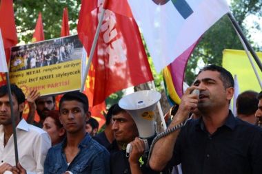 Cezaevleri hakkını aramayan işçilerle dolu