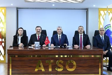Hisarcıklıoğlu, Ağrı TSO’yu ziyaret etti