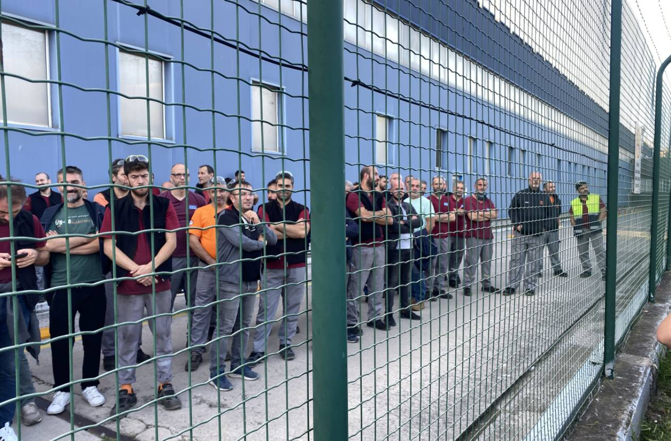 Bekaert’ta arabuluculuk sürüyor: İşçiler 'Grev kaçınılmaz' diyor