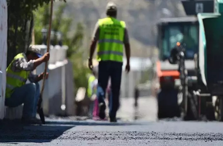 First Wage Offer for 600,000 Public Workers: 16% + 8%, Rejected by Unions!