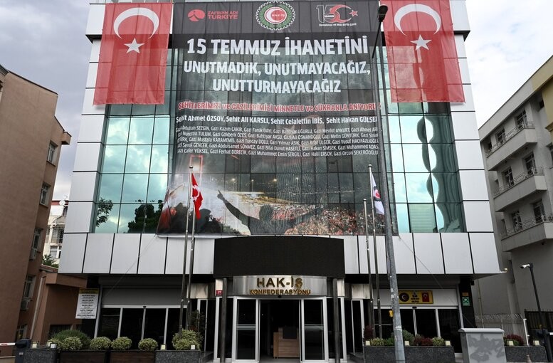 HAK-İŞ Commemorates July 15 in 81 Provinces: "We Will Not Forget the Victory of the Nation"
