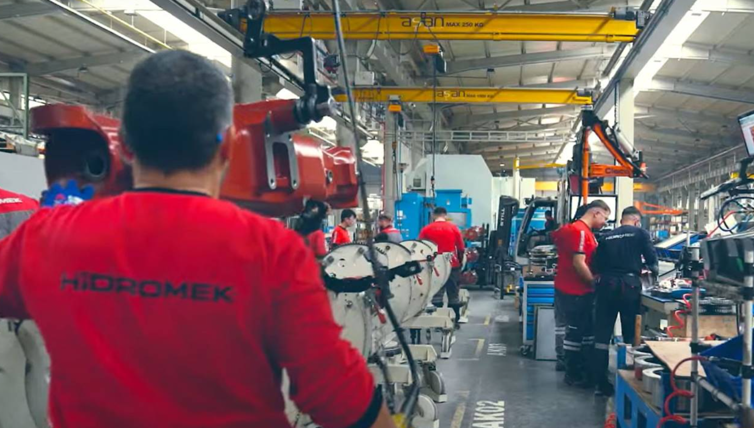 Hidromek işçisinin avans ve bayram harçlığı yatırılmadı