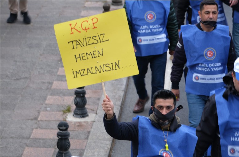 Kamu İşçisine İlk Zam Teklifi Bugün Açıklanıyor: Gözler 14.00’te TÜHİS’te