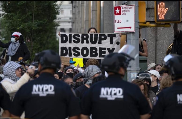 New York’ta Göçmen Destek Eylemlerinde 65 Kişi Gözaltına Alındı