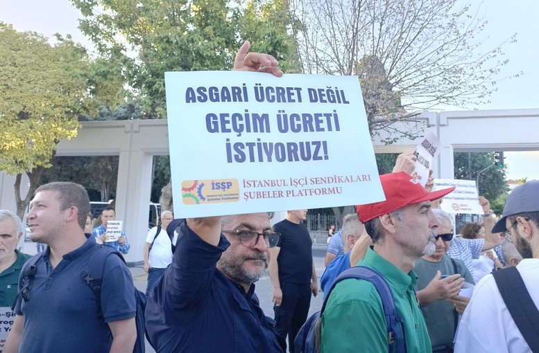 Turkish Minimum Wage Talks Face Crisis as Labor Unions Boycott Negotiations